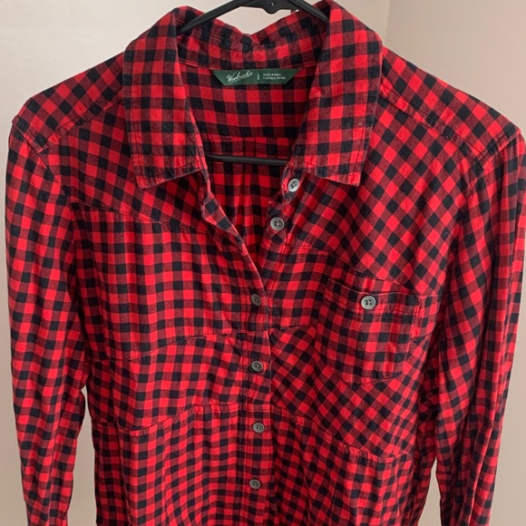 Woolrich Red and Black Checkered Women's Button-Down Shirt - Picture 4 of 4